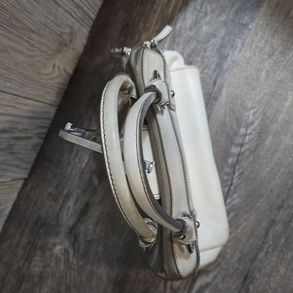 VINTAGE BANANA REPUBLIC LEATHER BAG OFF WHITE - Picture 5 of 17